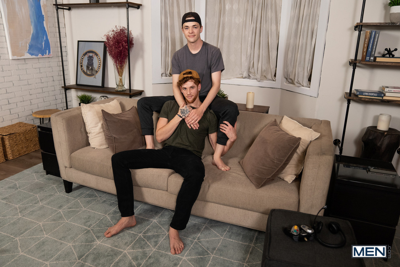 Gay gamers Troye Dean and Chris White strip and fuck hard on the sofa  
